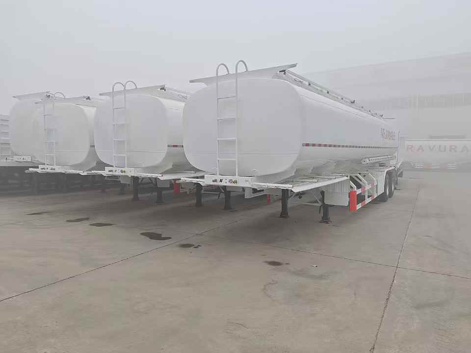 3Units 40000L Kraftstofftank bereit für die Republik Guinea