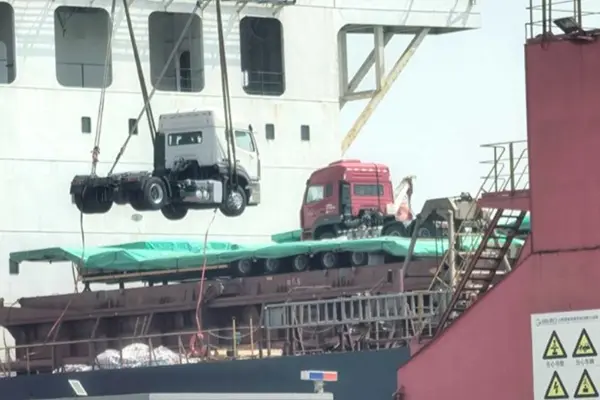 Sinotruk Howo 4x2 Traktorwagen hat nach Saudi -Arabien geschickt