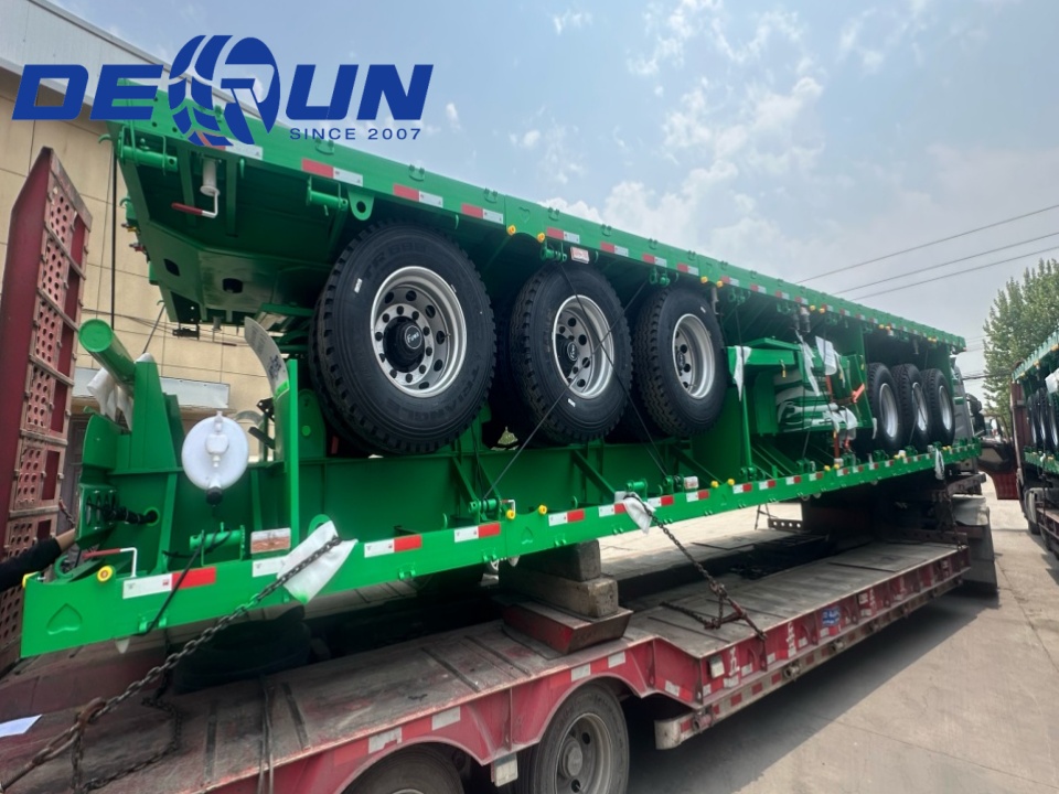 Derun 4 Einheiten Tri-Achle Cargo Dropside Semi-Anhänger wurde nach Algerien geschickt