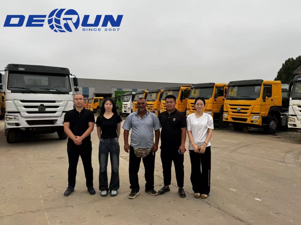 Der Senegal -Kunde besuchte unsere gebrauchte Lkw -Fabrik